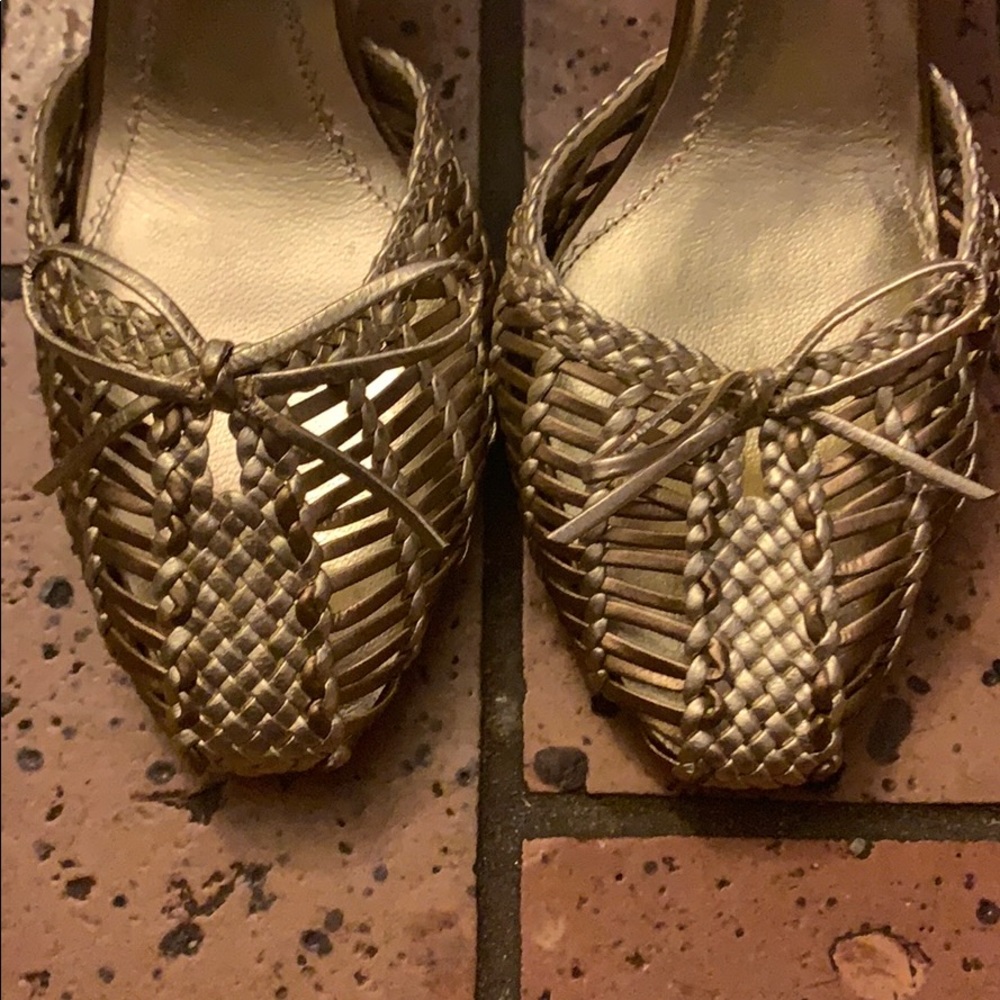 Hype metallic gold swing back heels. Never worn!